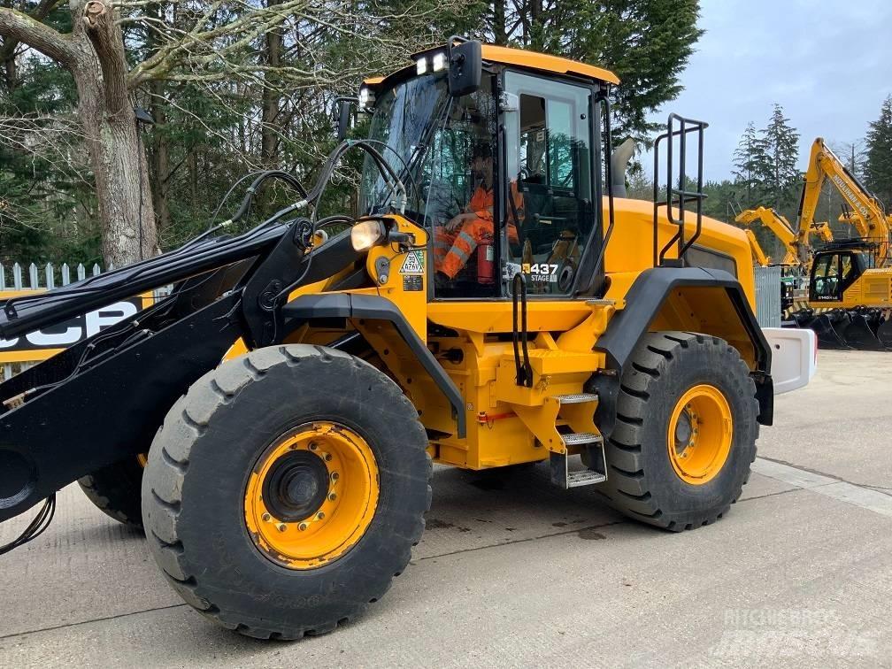 JCB 437 HT Iekrāvēji uz riteņiem