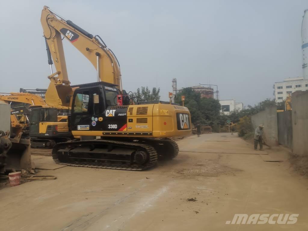 CAT 330 D Kāpurķēžu ekskavatori