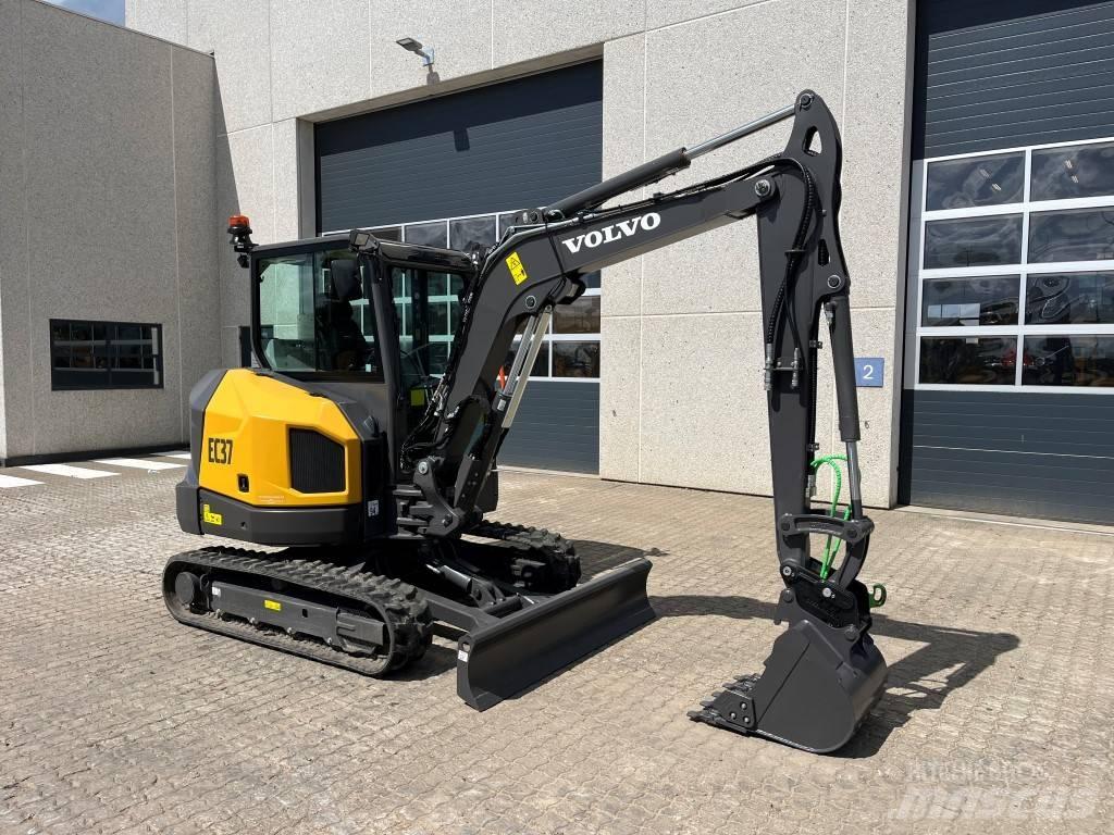 Volvo EC37F Mini ekskavatori < 7 t