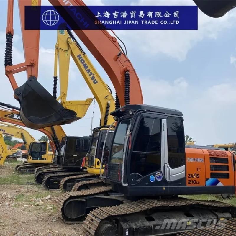Hitachi ZX 210 Kāpurķēžu ekskavatori
