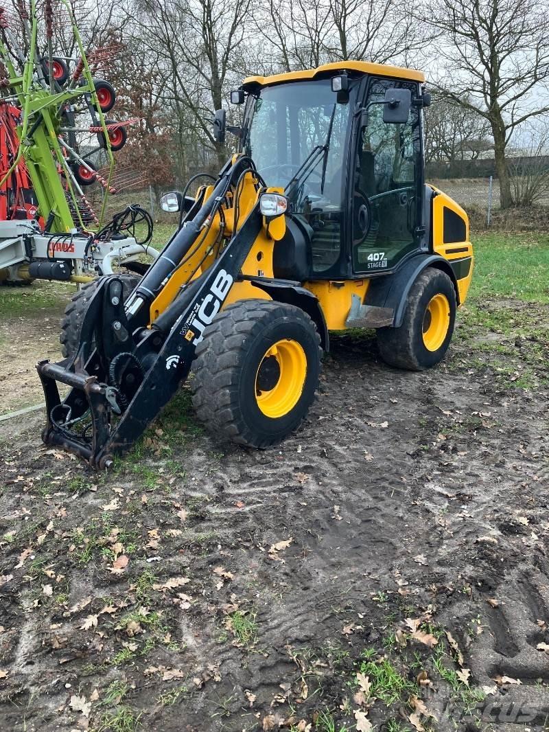 JCB 407 Iekrāvēji uz riteņiem