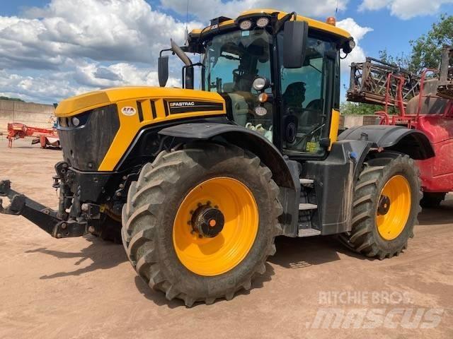 JCB Fastrac 4220 Traktori