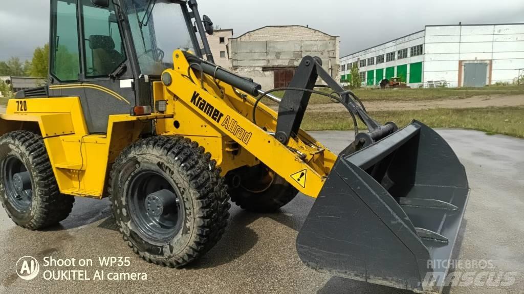 Kramer 720 Iekrāvēji uz riteņiem
