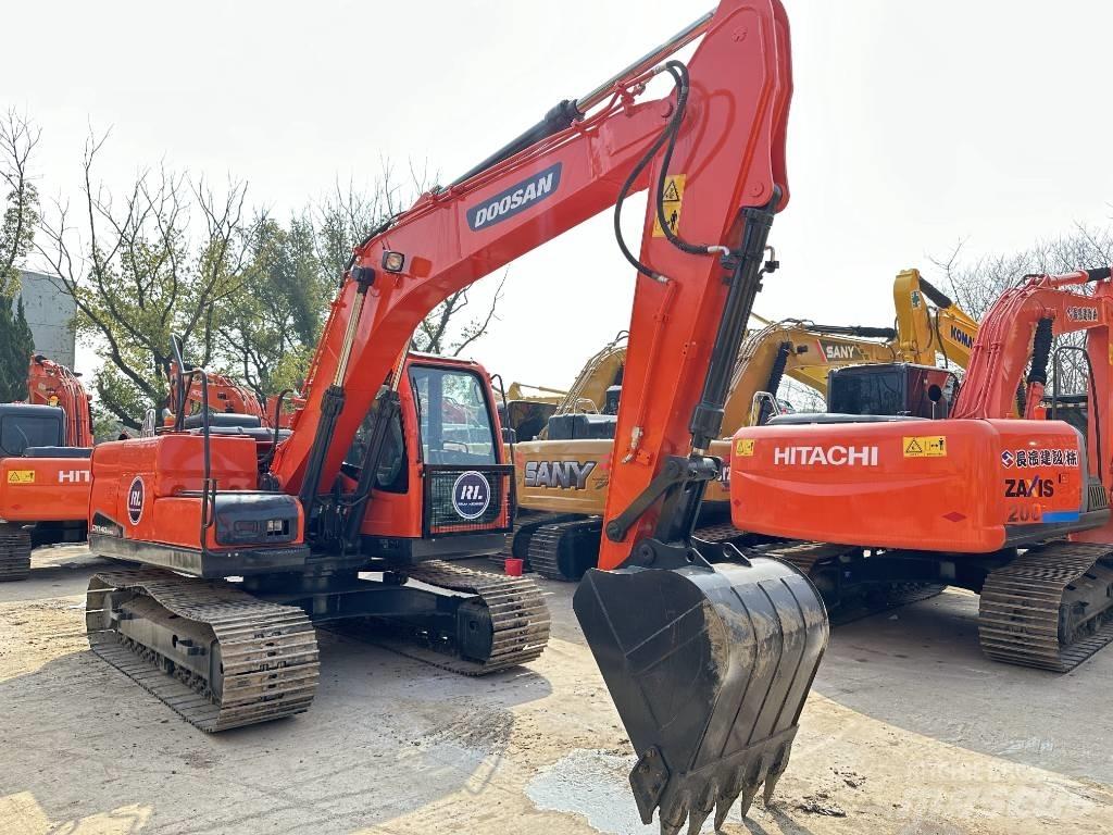 Doosan DX140LC-9C Mini ekskavatori < 7 t