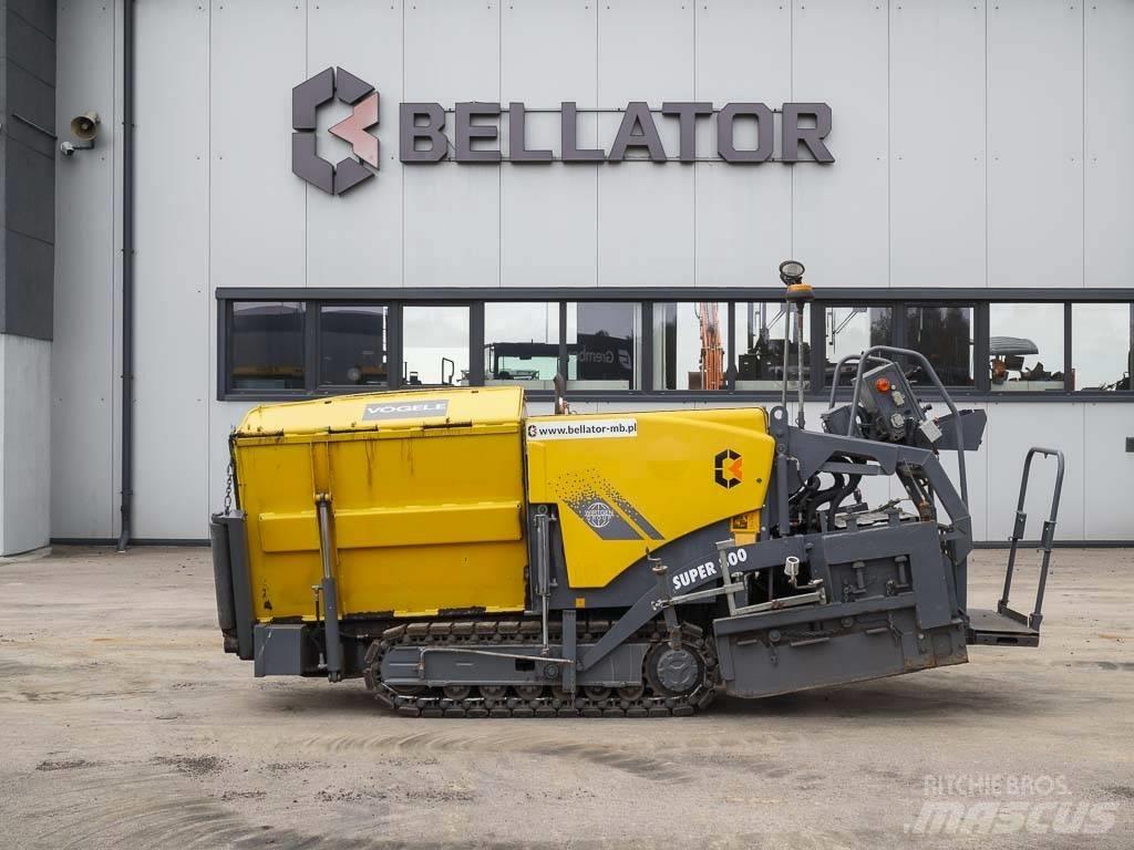 Vögele Super 800 Asfalta klājēji