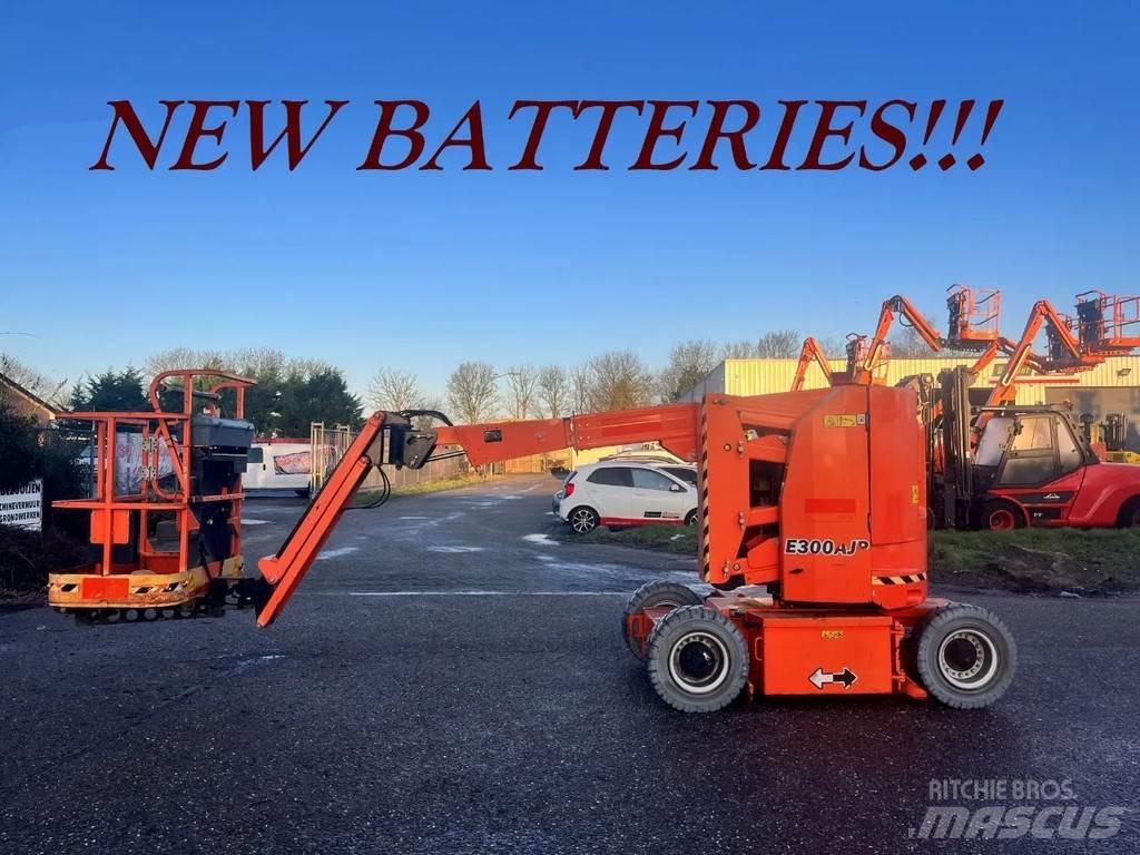 JLG E300AJP Strēles pacēlāji