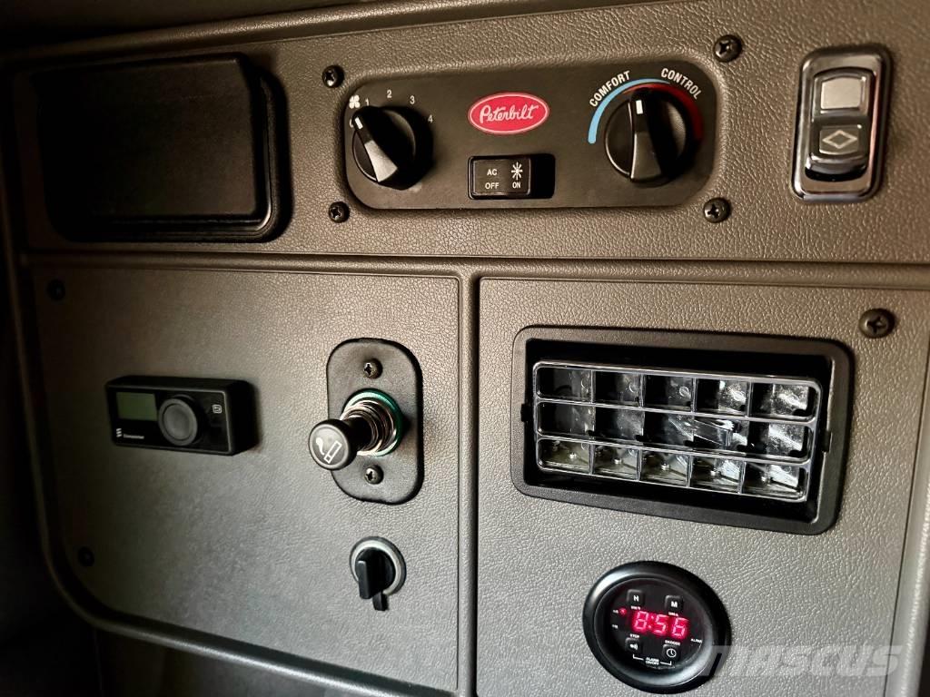 Peterbilt 389 Vilcēji