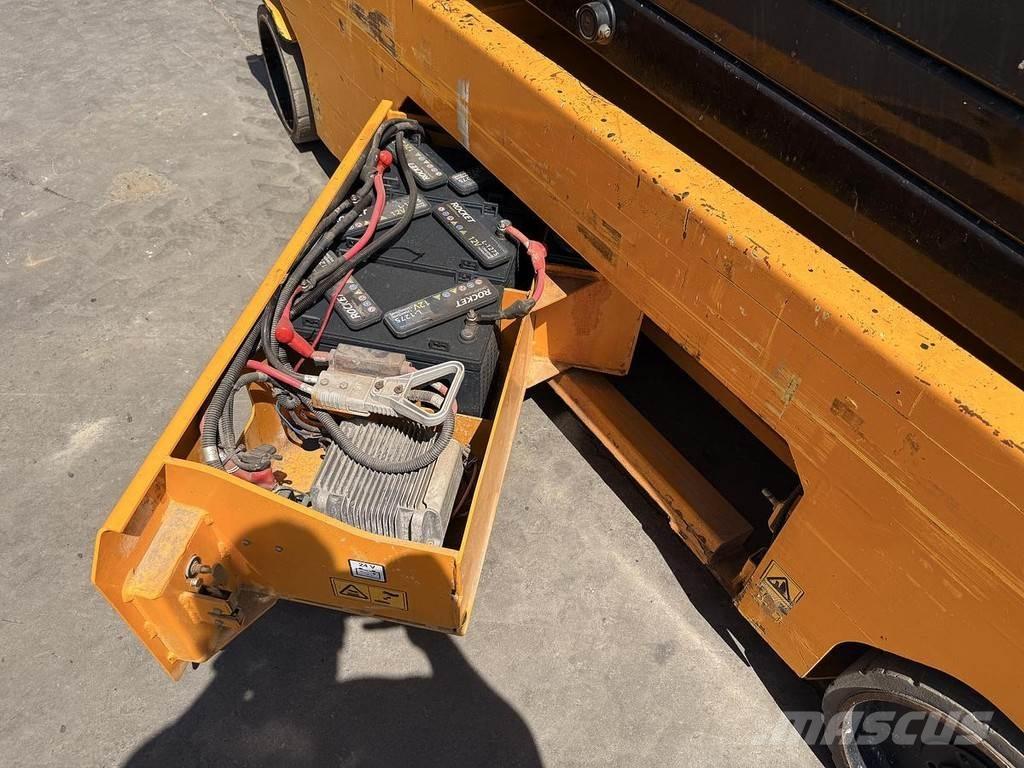 JCB S4550E Citi pacēlāji un platformas