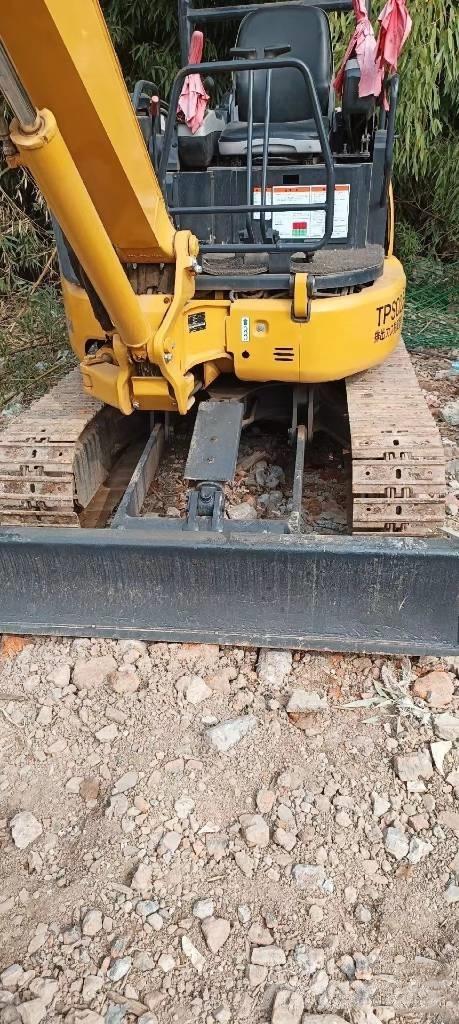 Komatsu PC35 Mini ekskavatori < 7 t