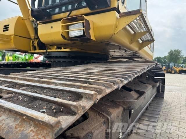Komatsu PC 210 LC-8 Kāpurķēžu ekskavatori