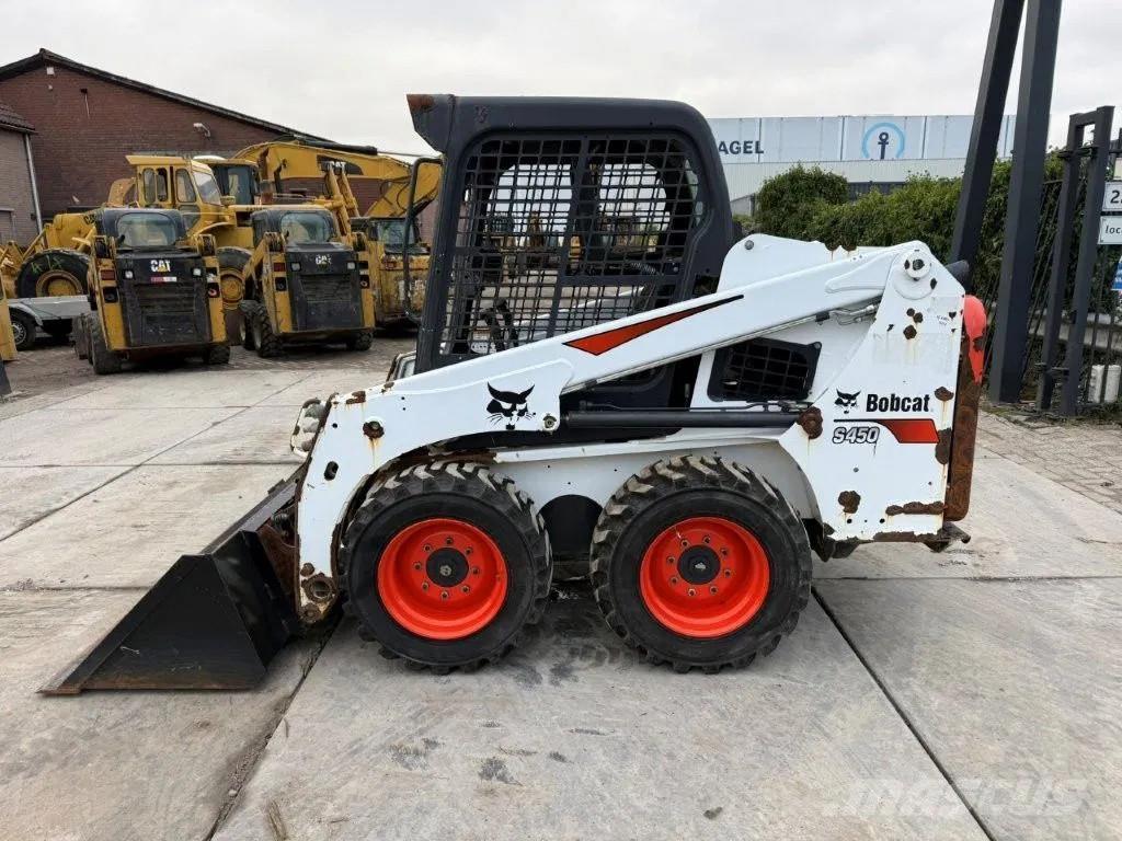 Bobcat S450 Lietoti riteņu kompaktiekrāvēji