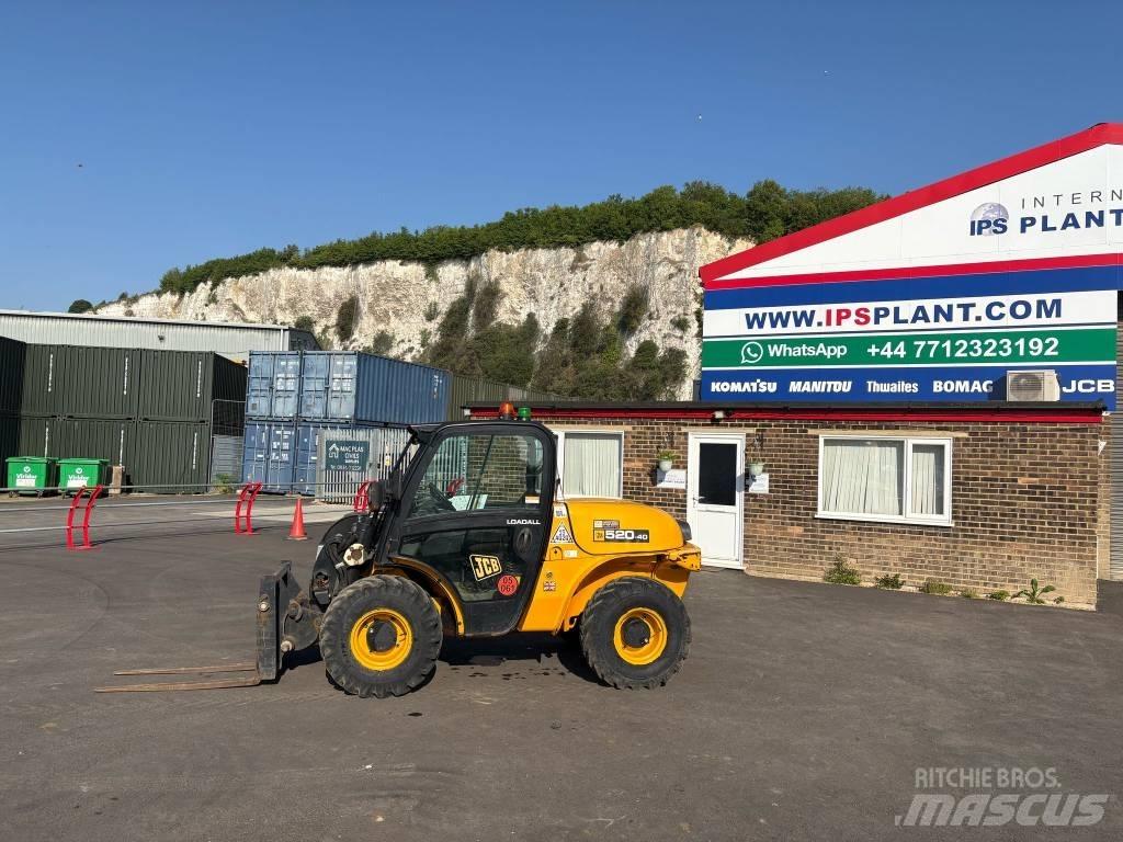 JCB 520-40 Teleskopiskie manipulatori