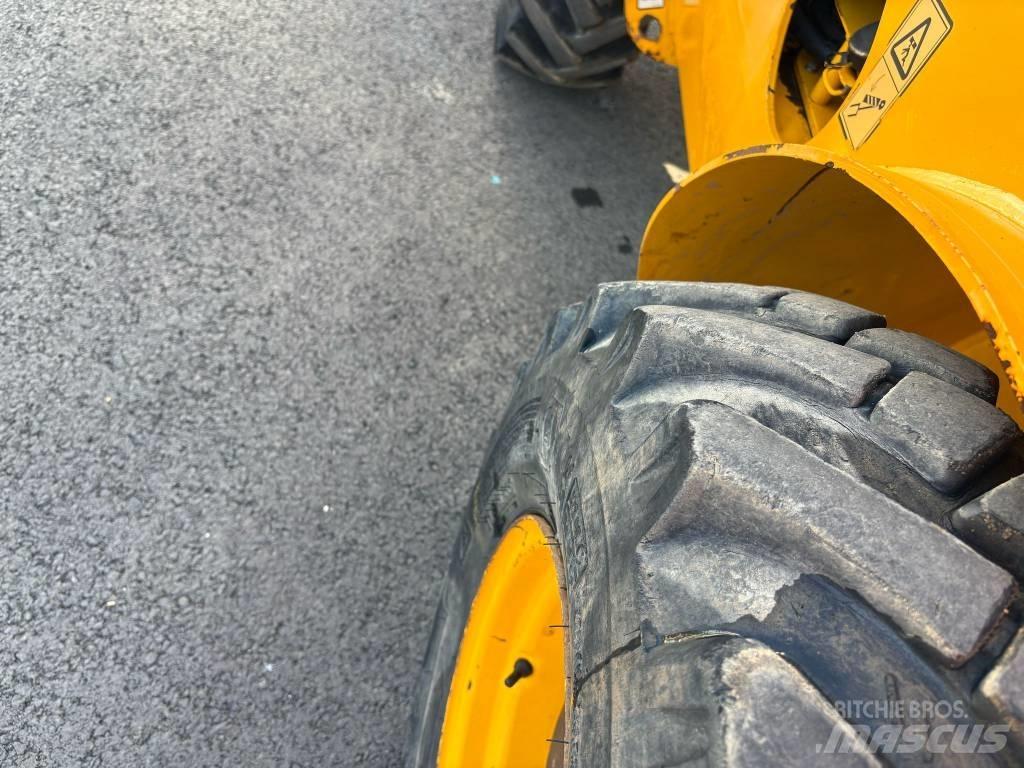 JCB 520-40 Teleskopiskie manipulatori