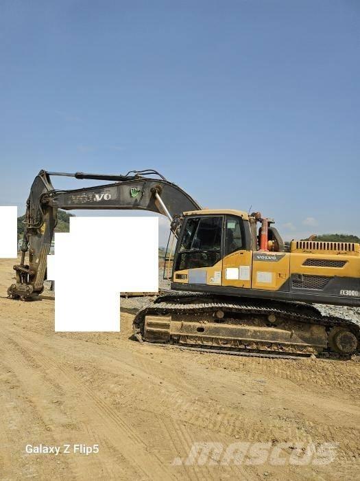 Volvo EC 300 D Kāpurķēžu ekskavatori