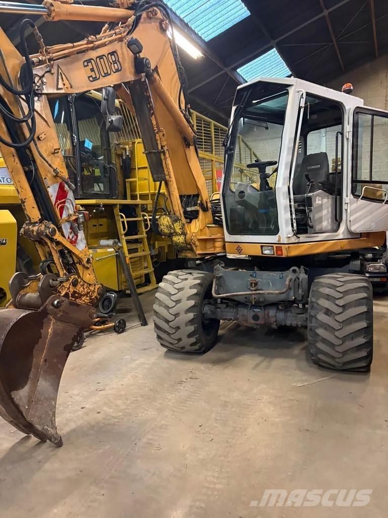 Liebherr A308 Ekskavatori uz riteņiem