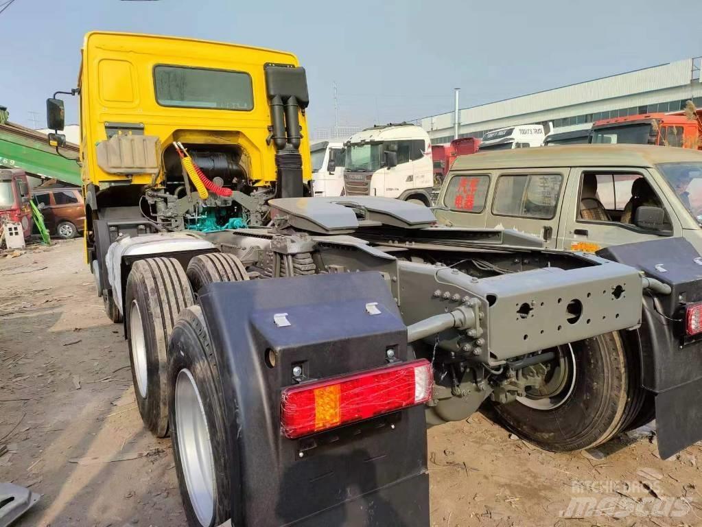 Howo Truck tractor Vilcēji