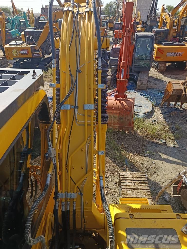Komatsu PC 130 Kāpurķēžu ekskavatori