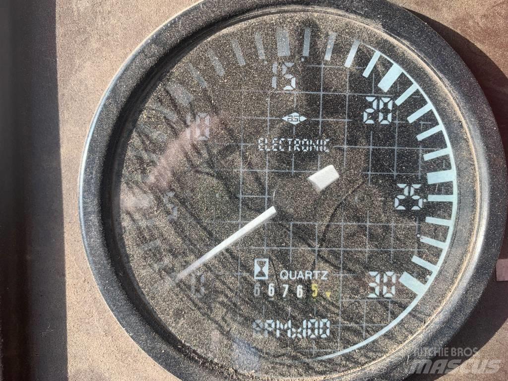 Hydrema 910 Artikulētie pašizgāzēji