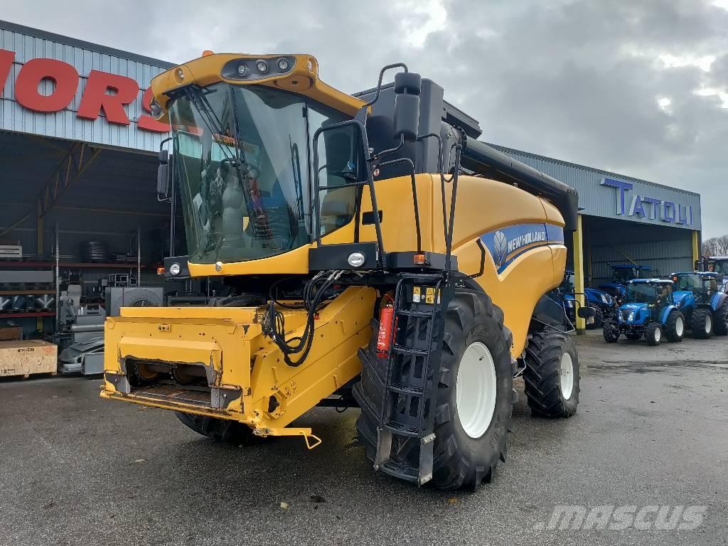 New Holland CX 5080 Ražas novākšanas kombaini