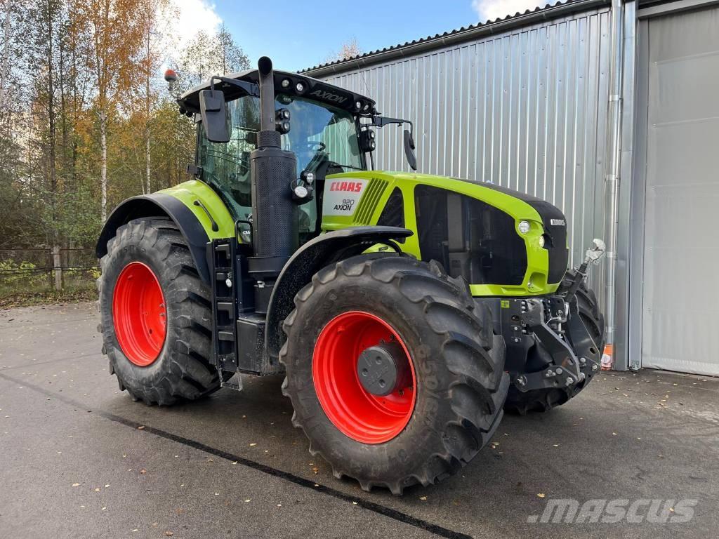 CLAAS Axion 920 Traktori