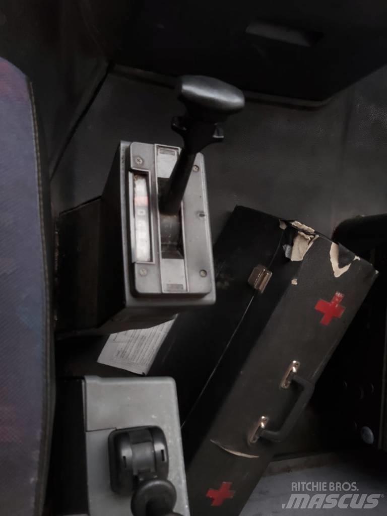 Mercedes-Benz 814D Preču pārvadāšanas furgoni