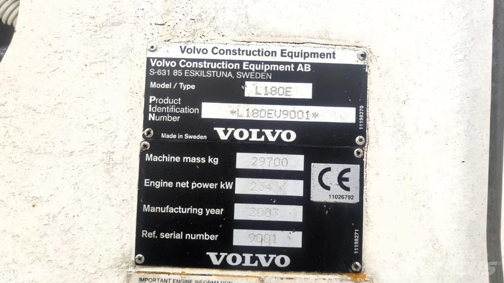 Volvo L 180 E Iekrāvēji uz riteņiem