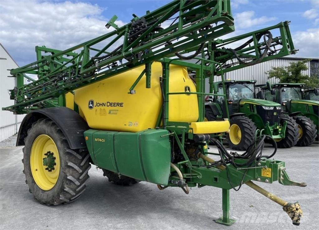 John Deere M 740 i Piekabināmie smidzinātāji(miglotāji)