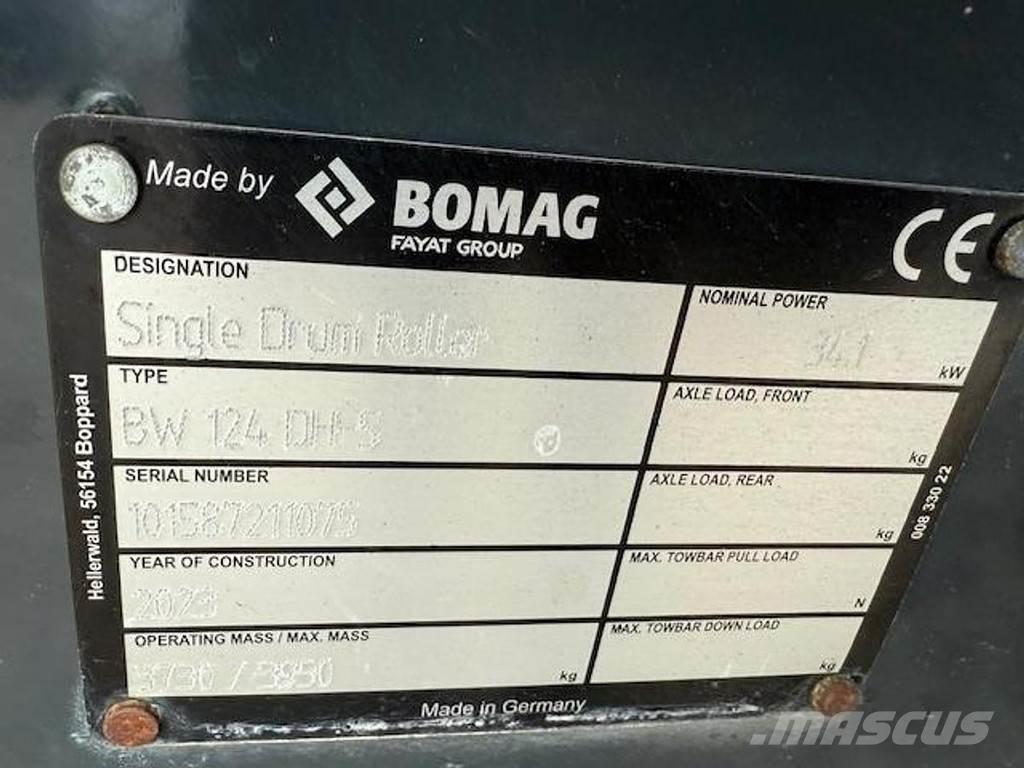 Bomag 124 DH-5 Vienvalča grunts veltņi