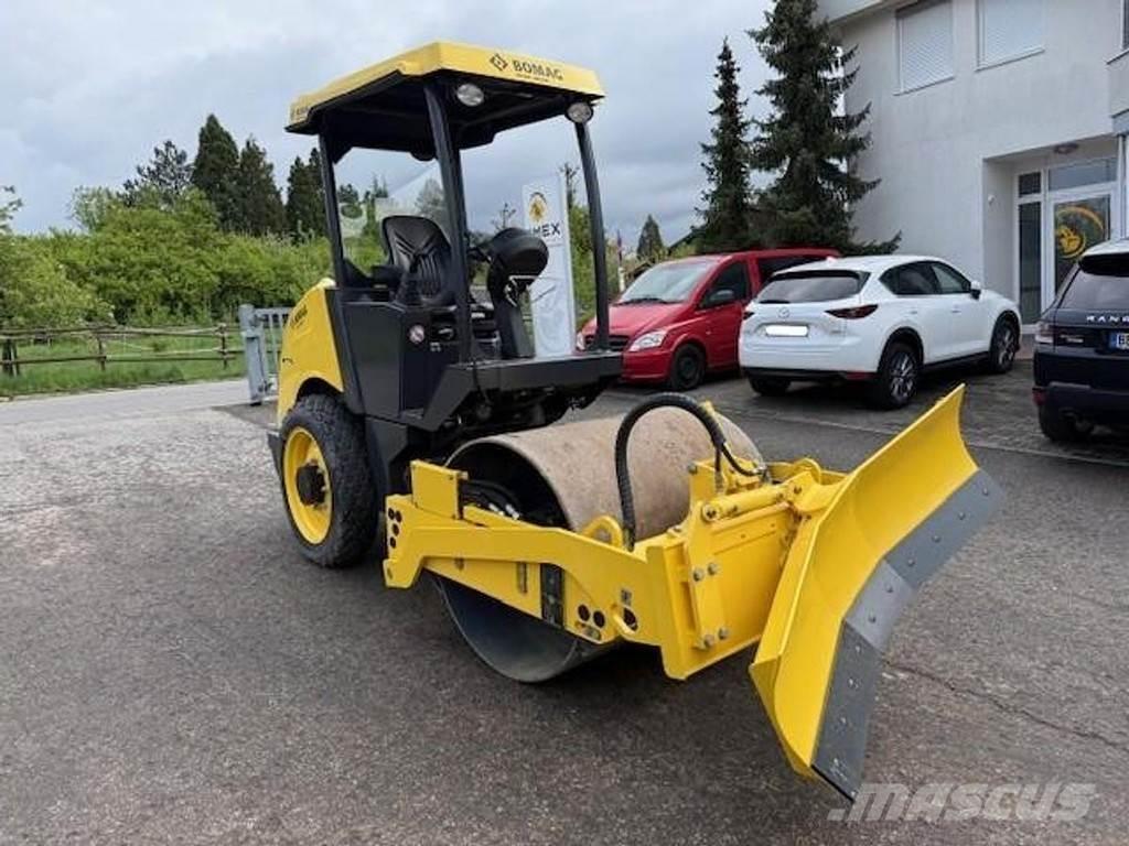 Bomag 124 DH-5 Vienvalča grunts veltņi