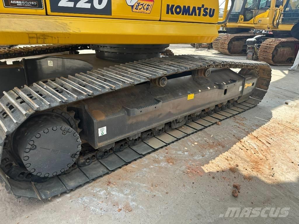 Komatsu PC220-8 Vidēja lieluma ekskavatori 7 t - 12 t