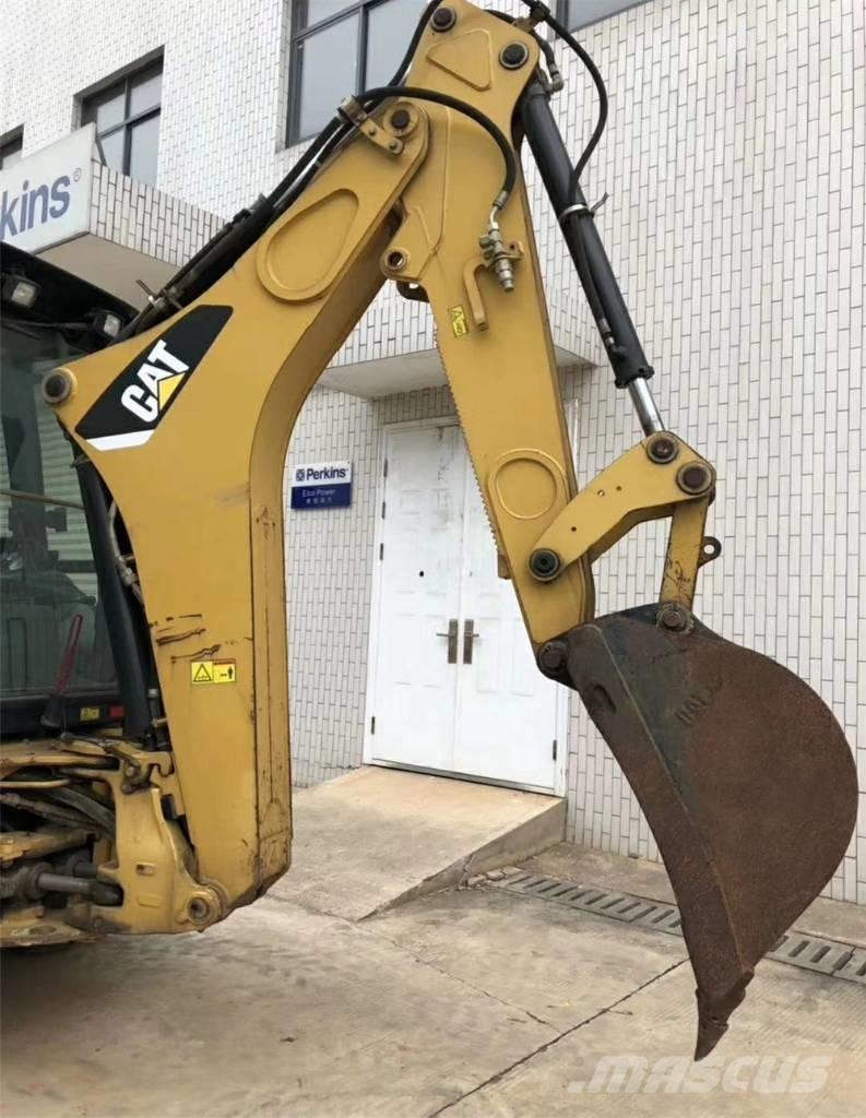 CAT 416E Ekskavatori-iekrāvēji