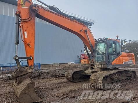 Doosan DX 225 LC-5 Kāpurķēžu ekskavatori