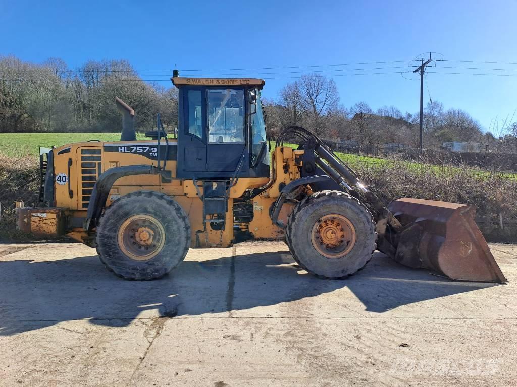 Hyundai HL 757 TM-9 Iekrāvēji uz riteņiem