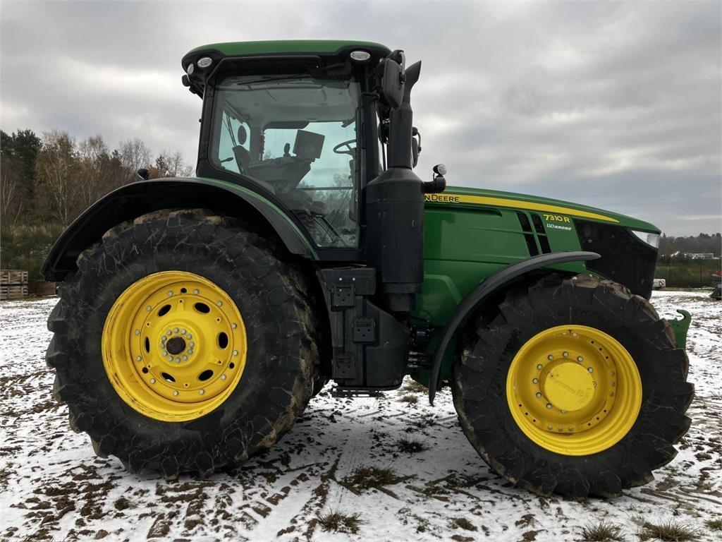 John Deere 7310R Traktori