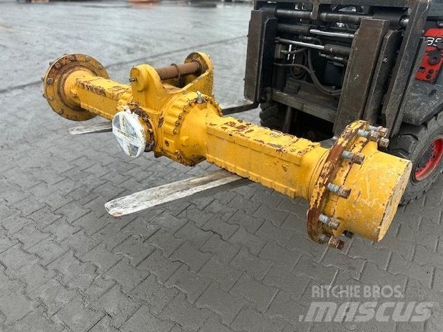 Liebherr L 538 AXLES Asis