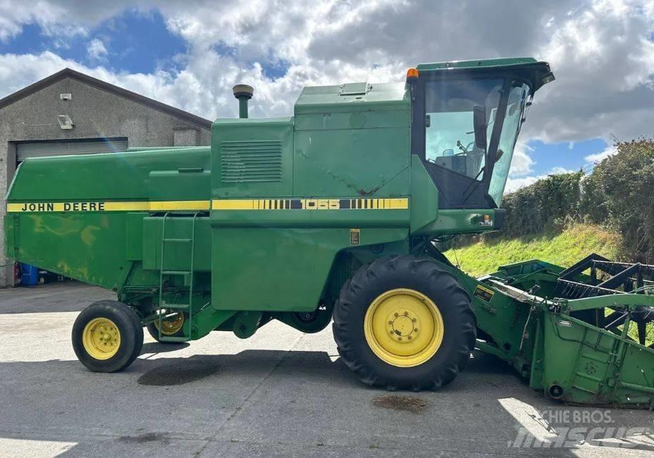 John Deere 1055 Ražas novākšanas kombaini