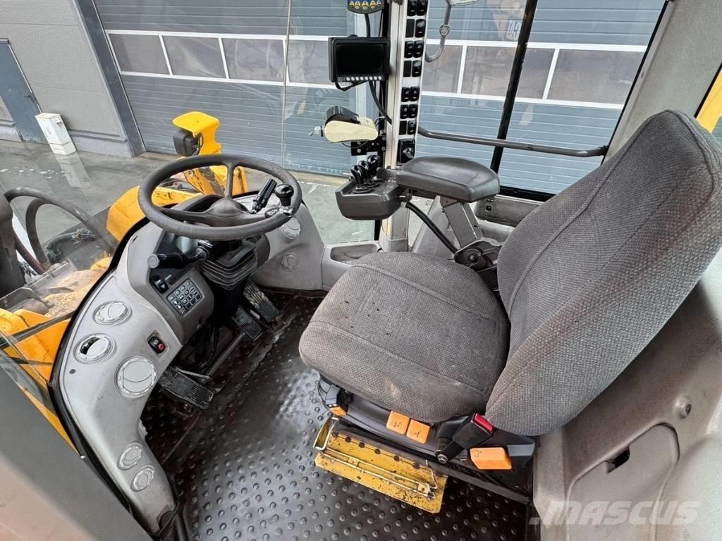 Volvo L 180 G Iekrāvēji uz riteņiem