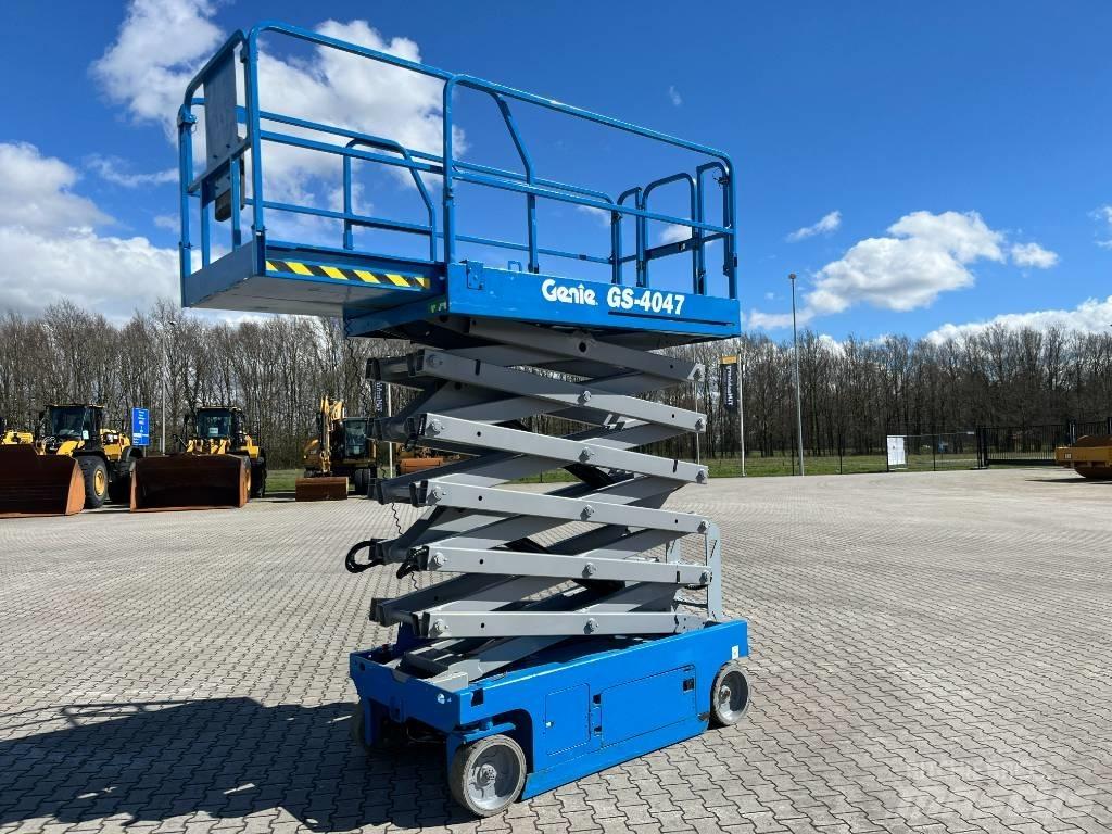 Genie GS 4047 Šķerveida pacēlāji