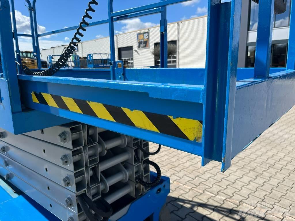 Genie GS 4047 Šķerveida pacēlāji