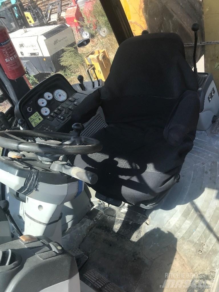 CAT 422 E Ekskavatori-iekrāvēji