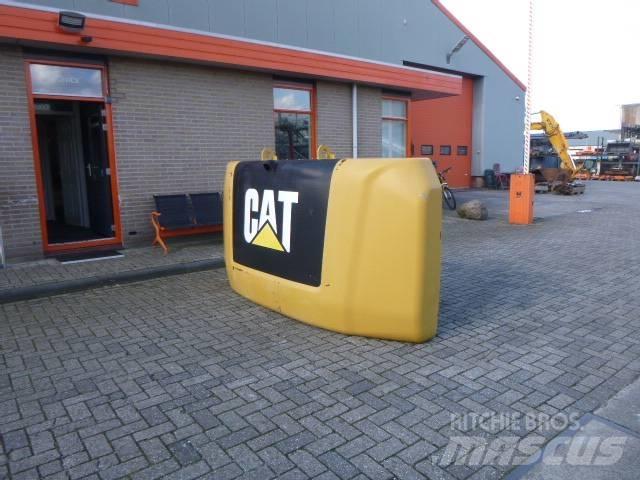 CAT 336 F L Šasija un piekare
