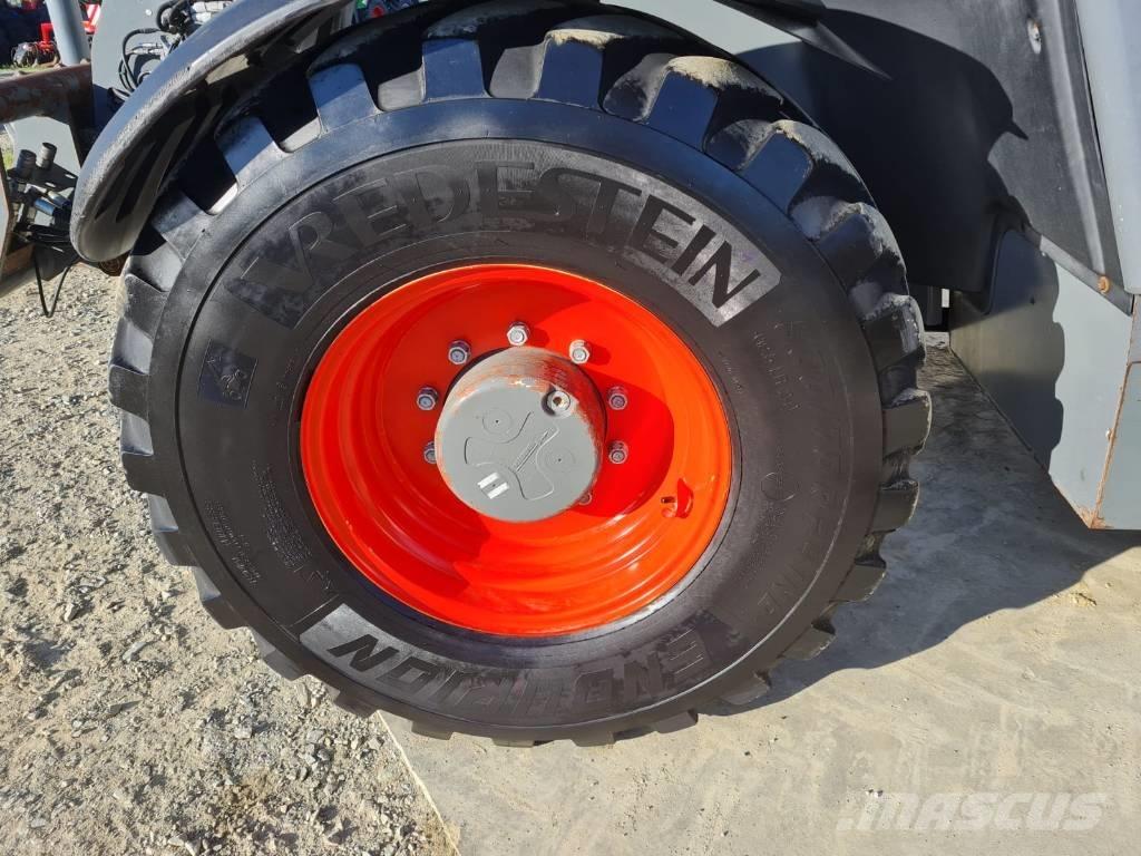 CLAAS Scorpion 9055 Teleskopiskie manipulatori