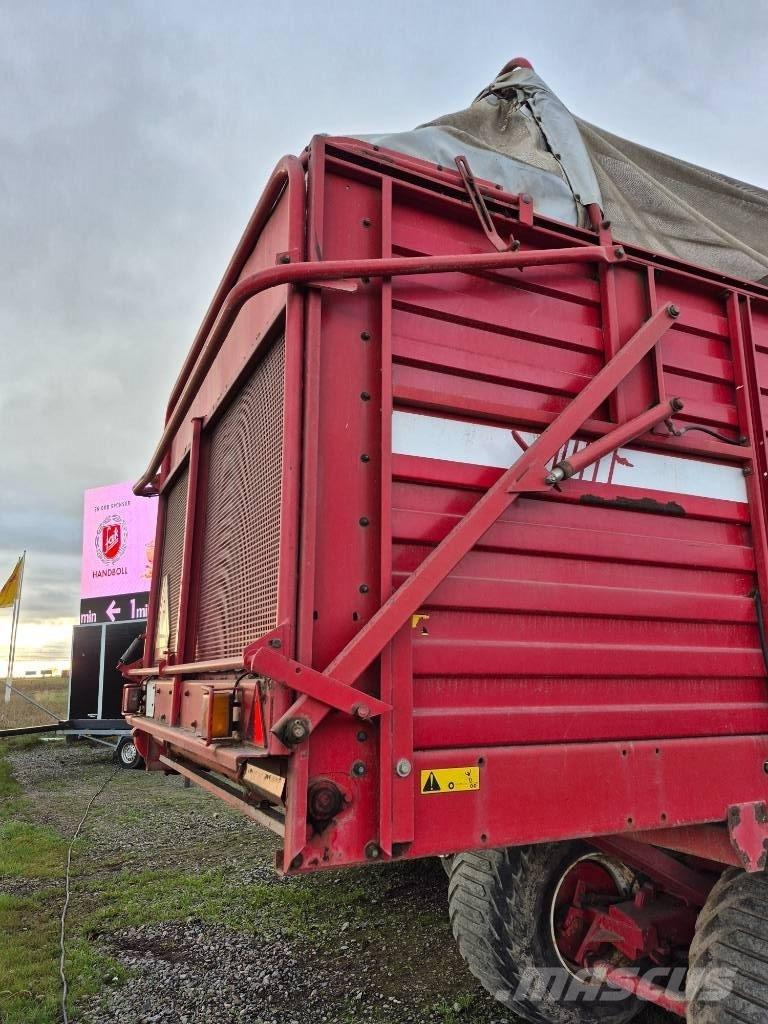 JF 3500 Savācējpiekabes