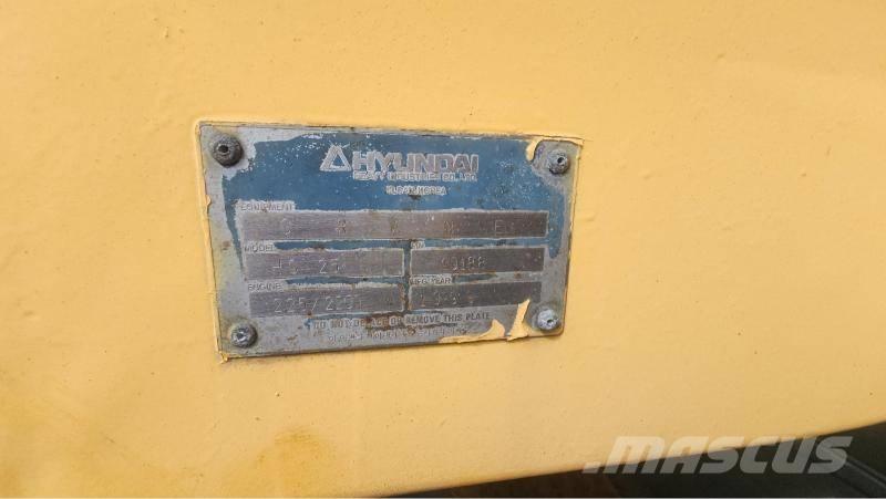 Hyundai HC 25 Kāpurķēžu ceļamkrāni