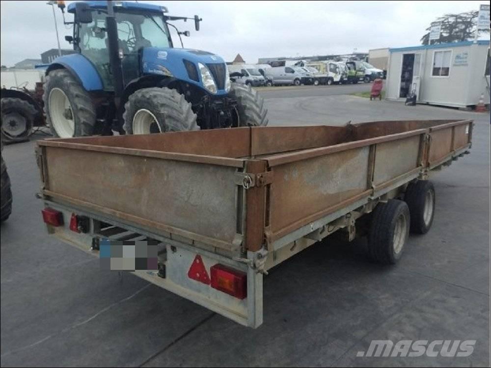 Ifor Williams BV 126 Mazgabarīta treileri