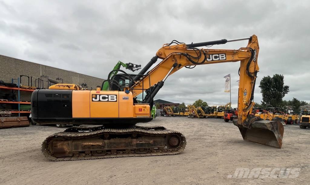 JCB JS 220 Kāpurķēžu ekskavatori