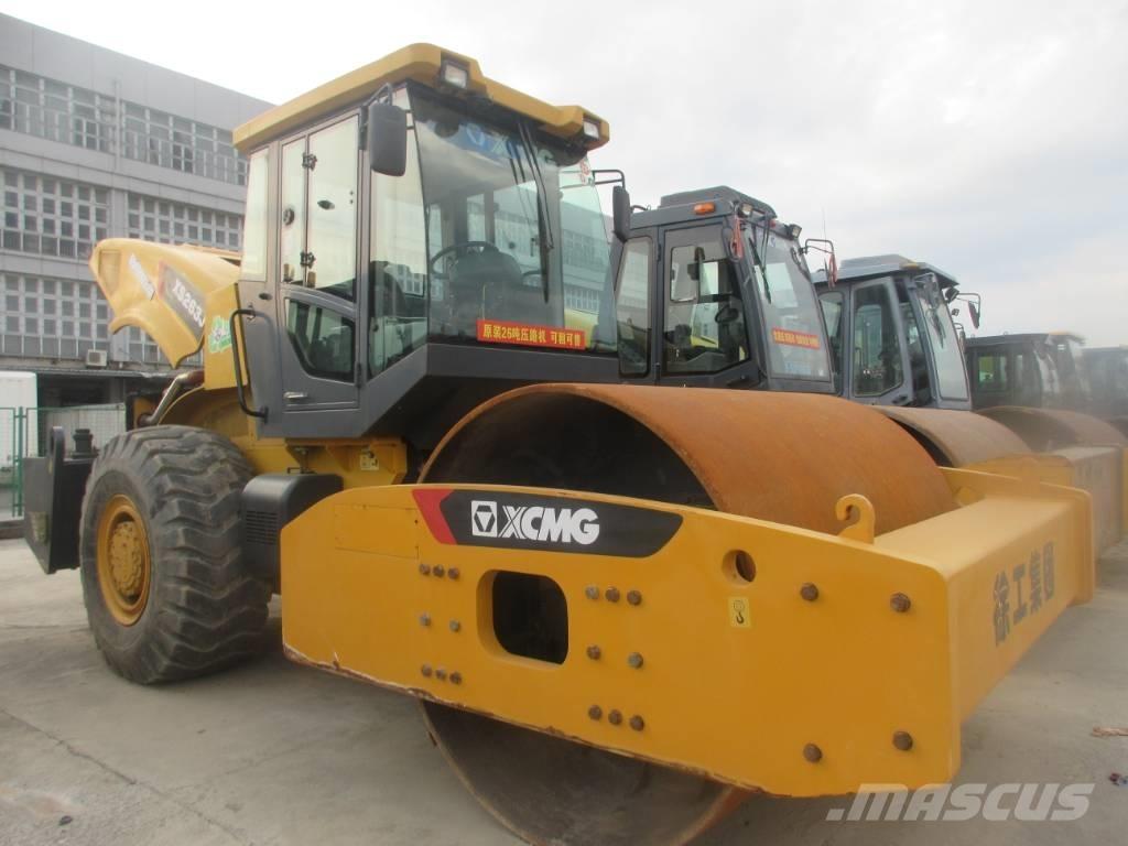 XCMG XS 263 J Vienvalča grunts veltņi