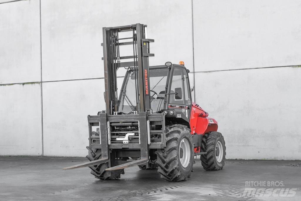 Manitou M 50-4 Tehnika ar dīzeļa dzinēju