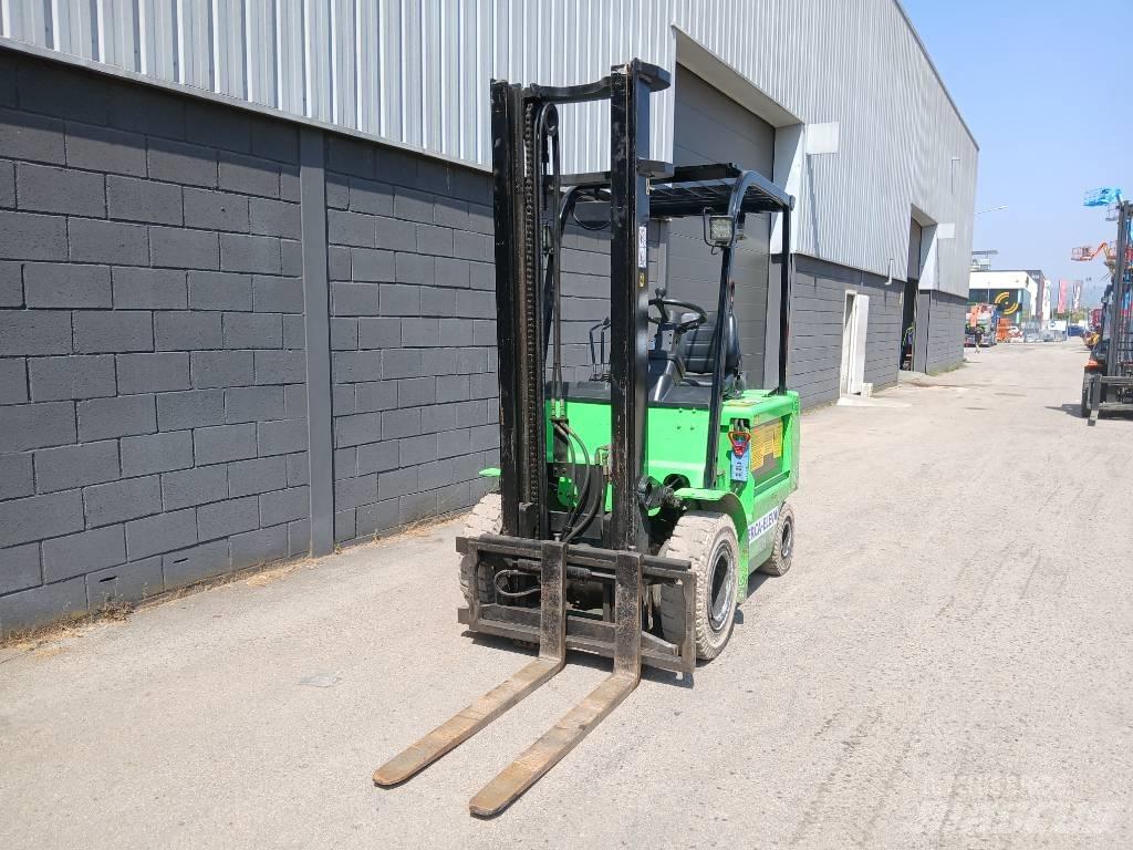 Clark EPX 25 Elektriskie iekrāvēji