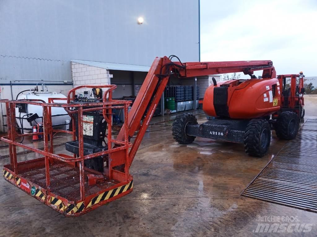 JLG 600 AJ Strēles pacēlāji